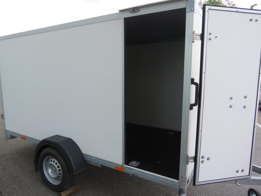 Easyline Gesloten aanhangwagen enkelas 300x150x150cm 750kg